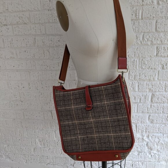 COLLEGIATE STYLE CROSSBODY BAG L'ARTISTE BRAND - Picture 3 of 13